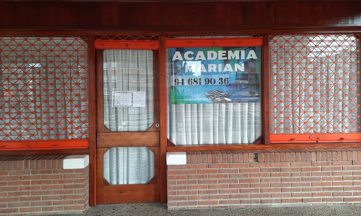 Fachada de Academia Marian en Abadiño
