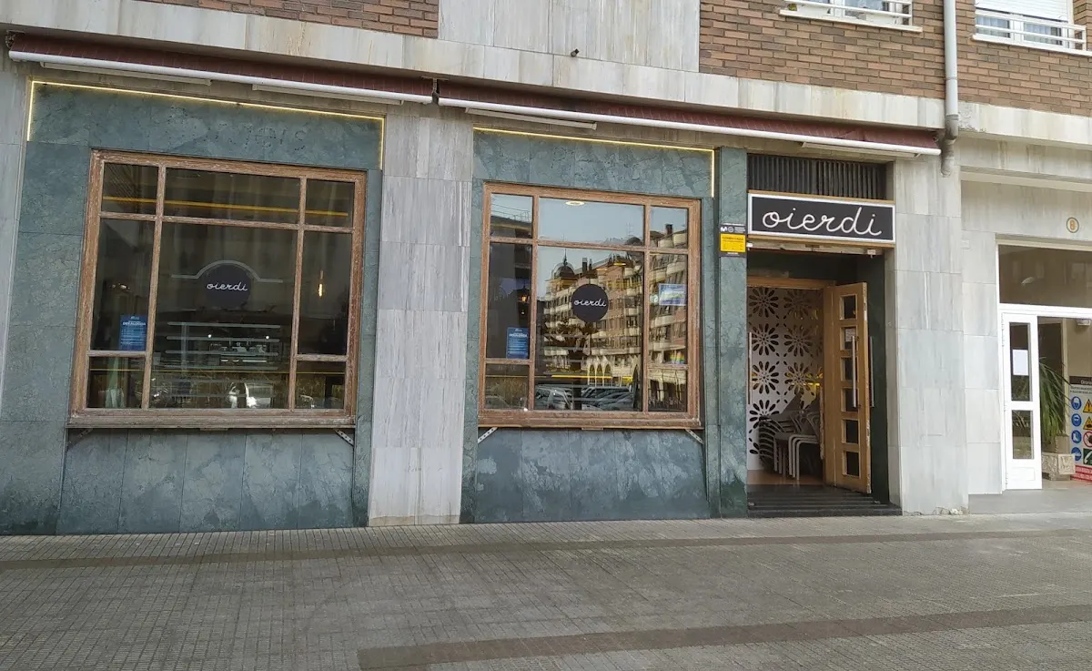 Fachada del bar Oierdi en Durango