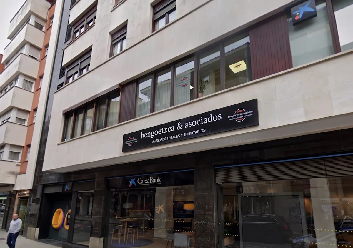Fachada del despacho Bengoetxea & Asociados en Durango