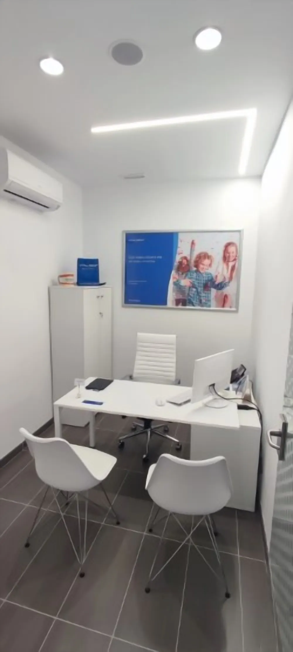 Despacho de atención de la clínica dental Vitaldent.