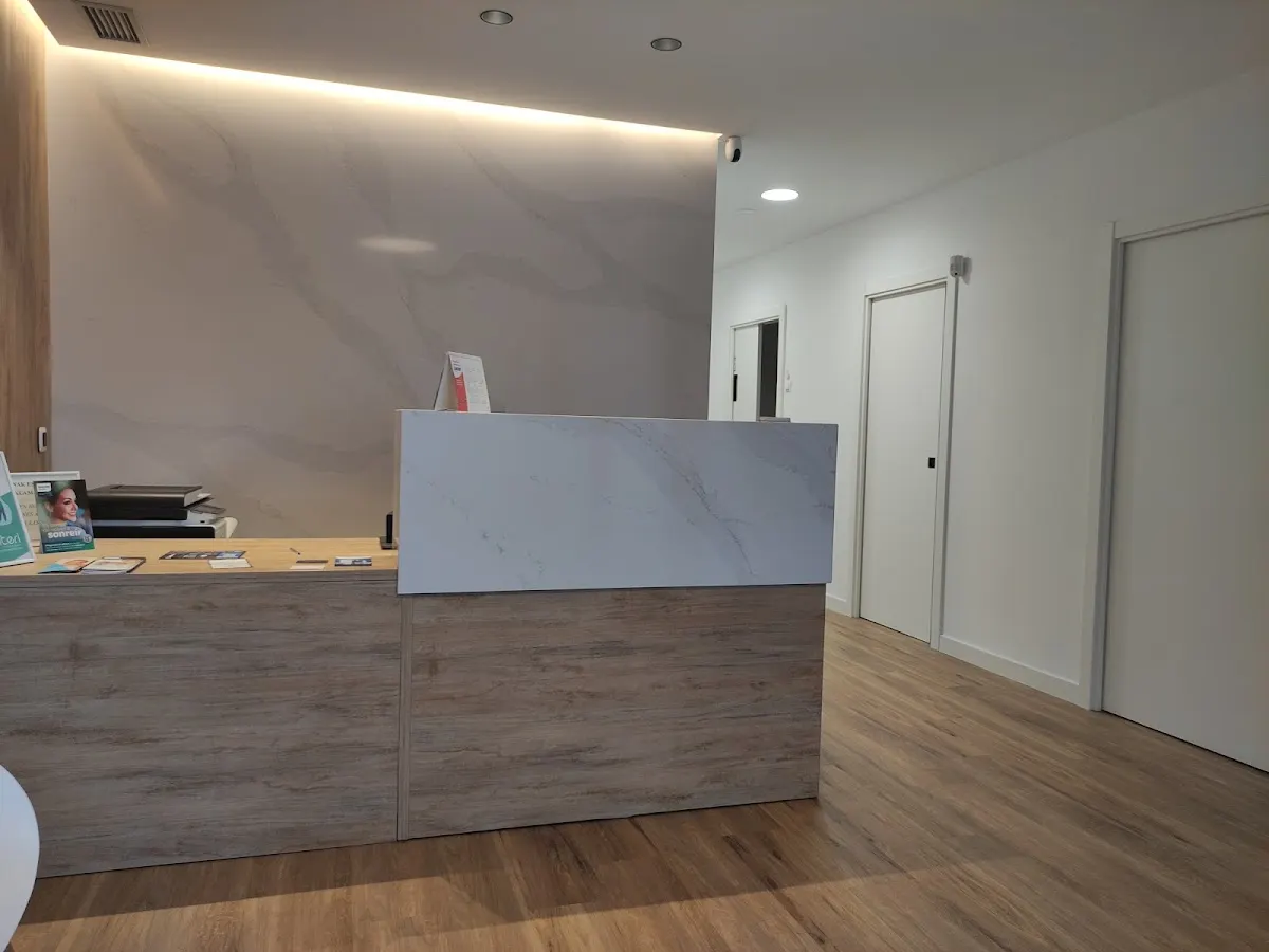 Recepción de Clínica Dental Viteri