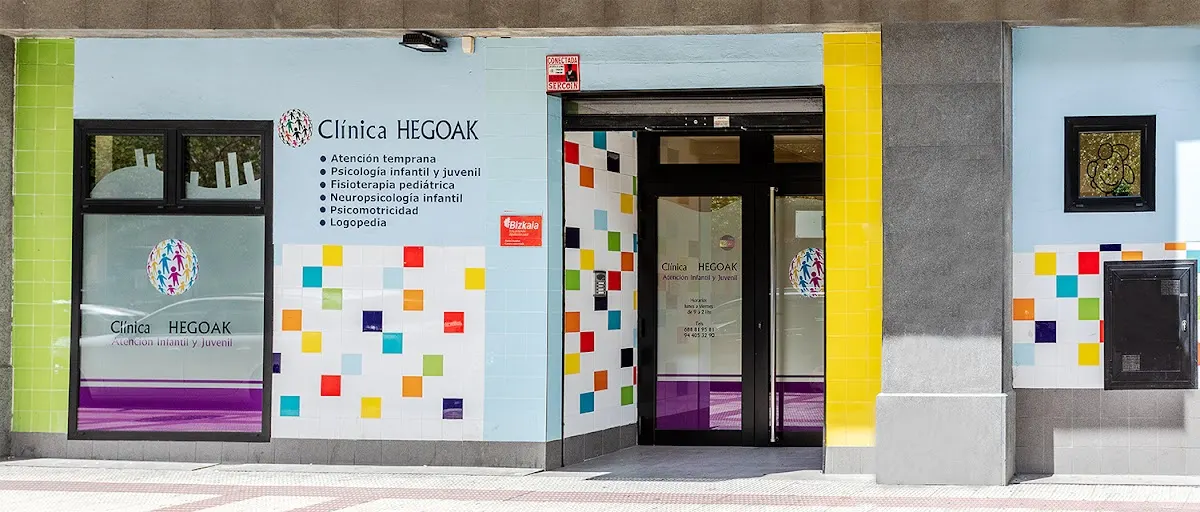 Fachada de Clínica Hegoak en Durango
