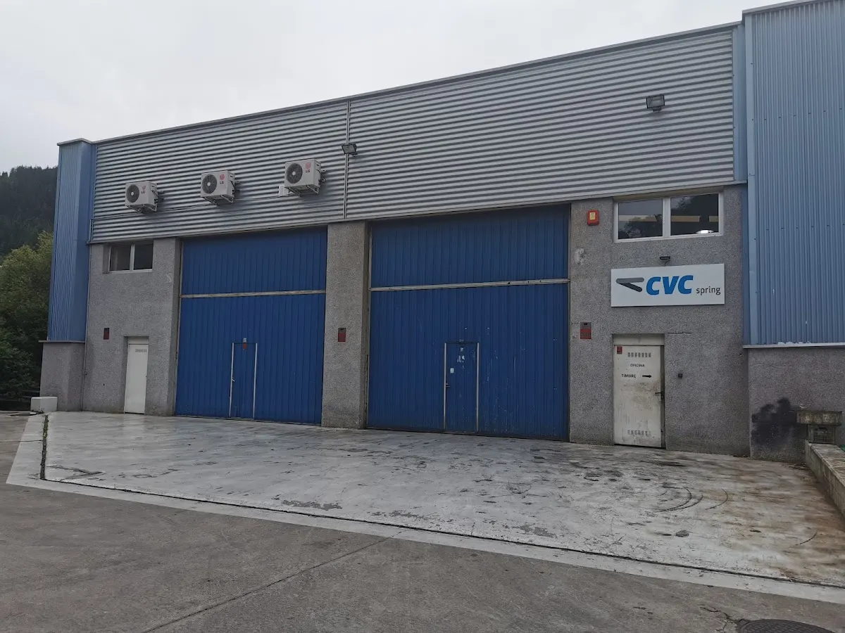 Exterior de la nave industrial de CVC Spring en Zaldibar