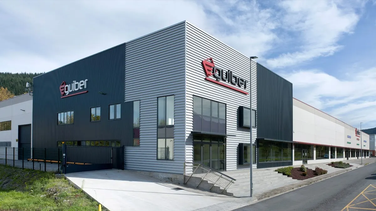 Edificio de Eguiber Ingeniería y Suministros Técnicos en Atxondo