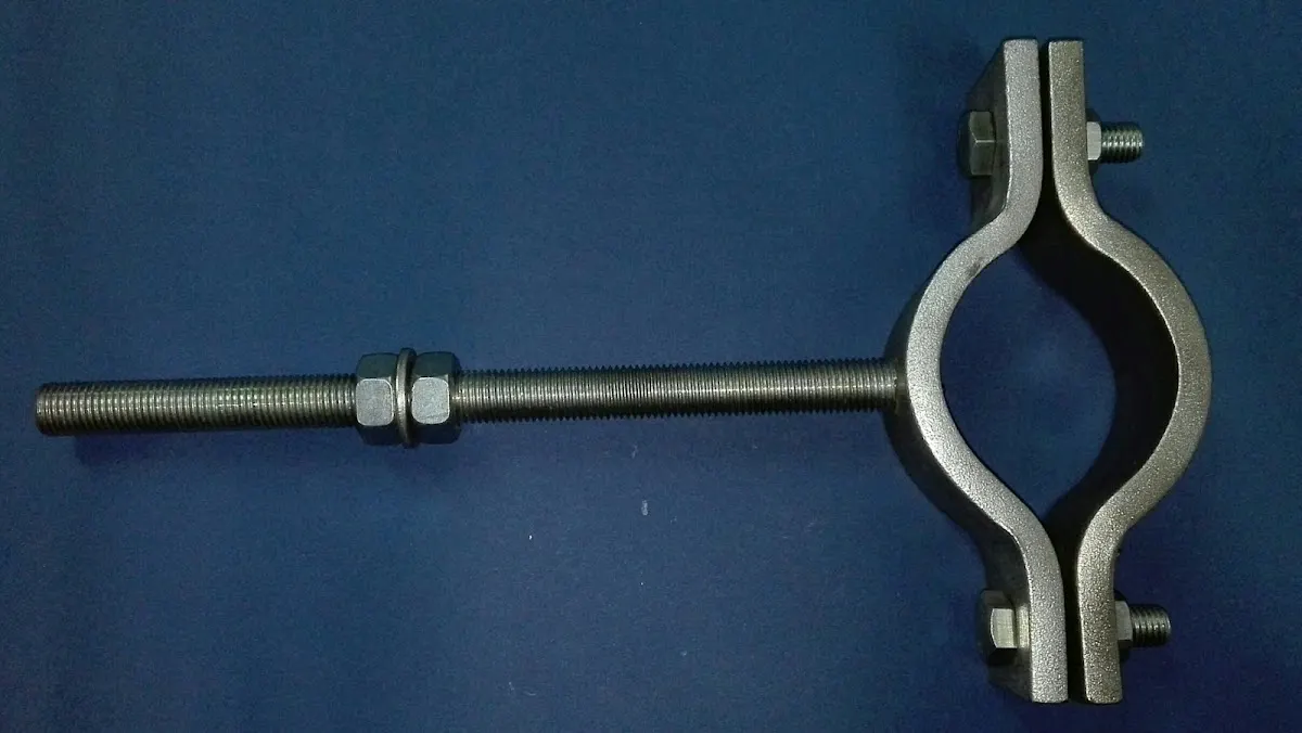 Abrazadera metálica con varilla roscada de EVALCLAMPS
