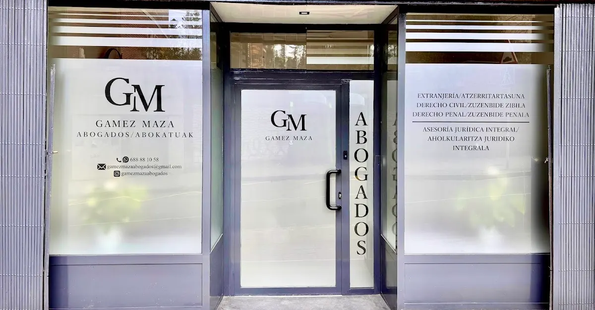 Entrada del despacho Gamez Maza Abogados en Berriz