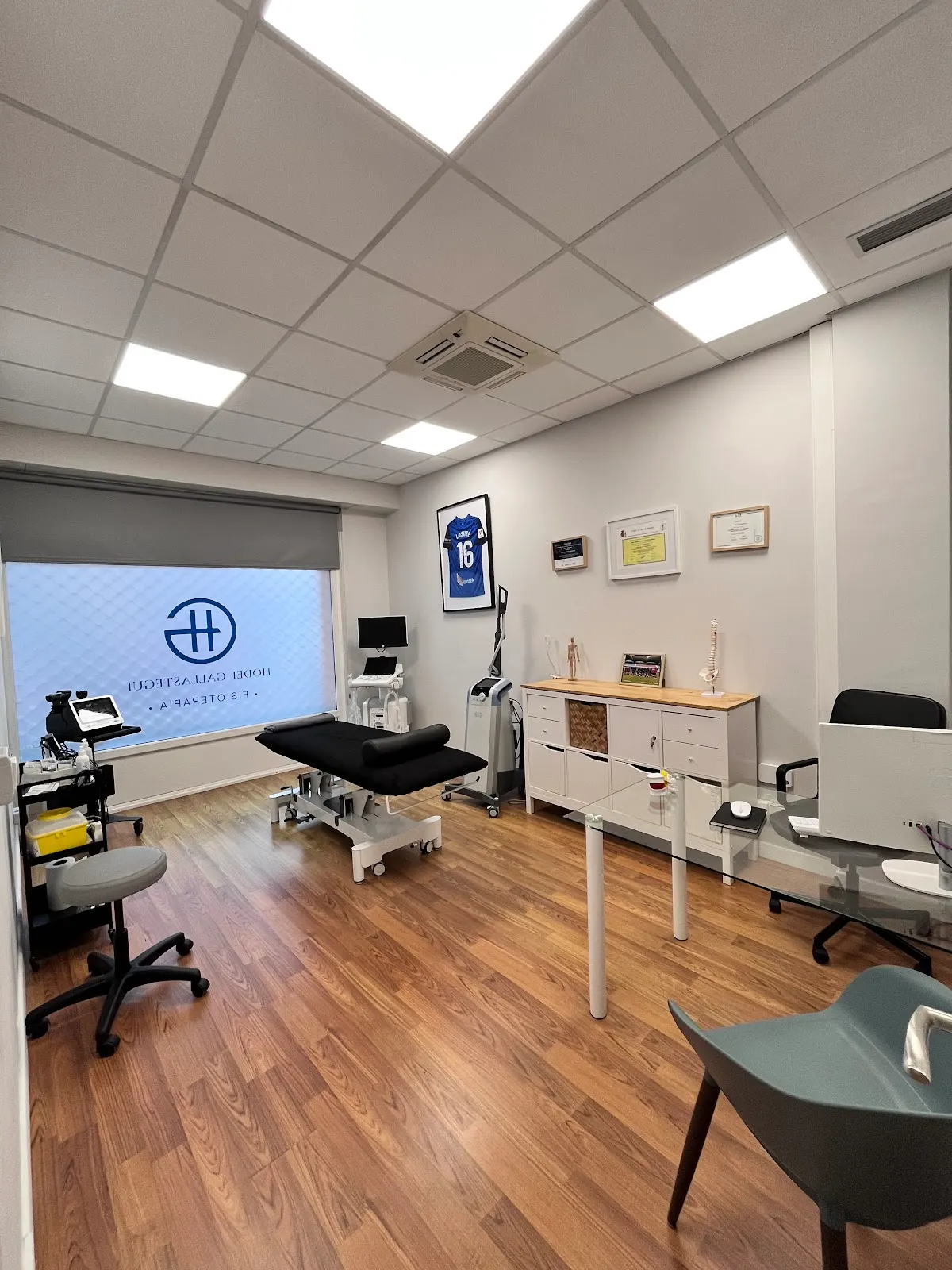 Sala de tratamiento de Hodei Gallastegui Fisioterapia