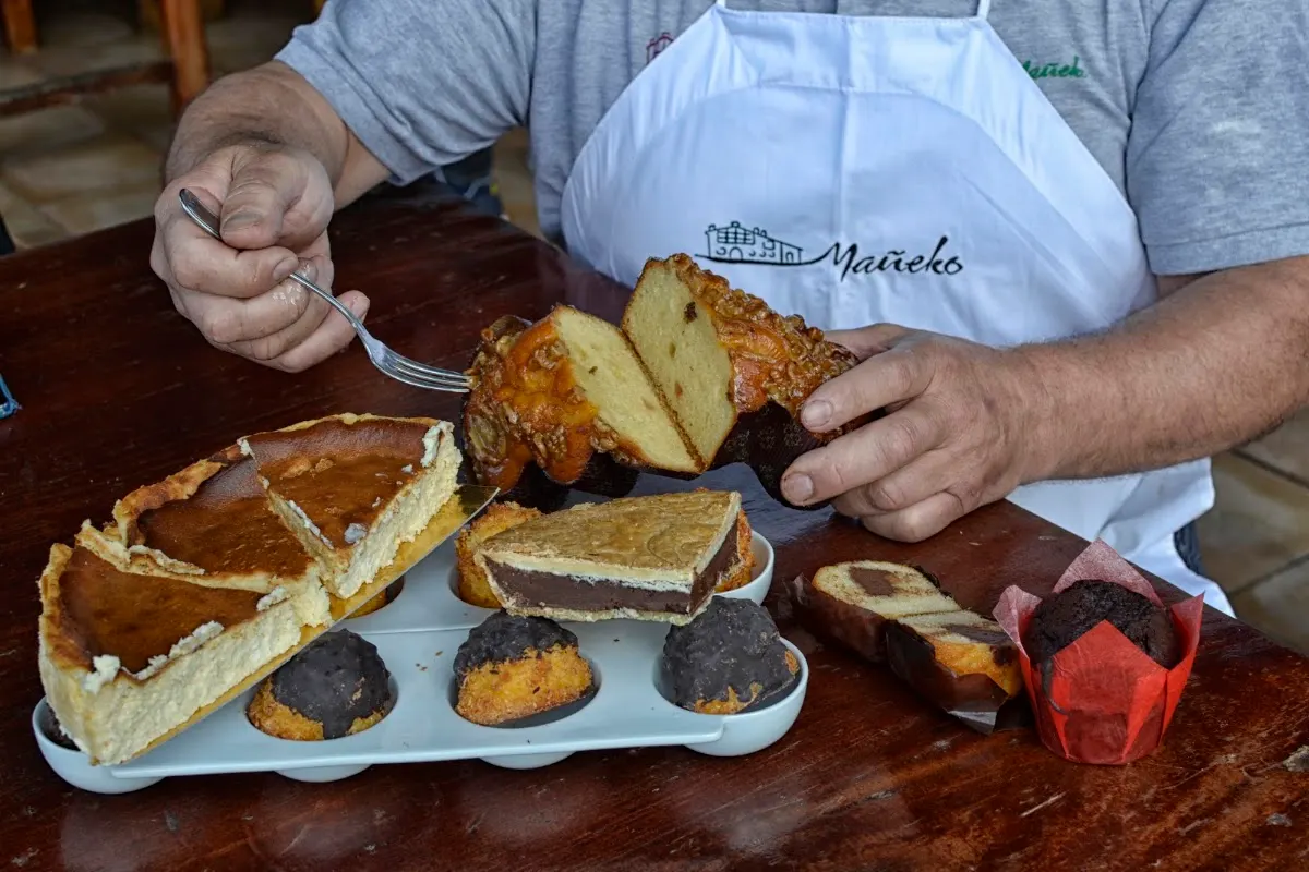 Dulces y tartas del obrador de repostería tradicional de Mañe
