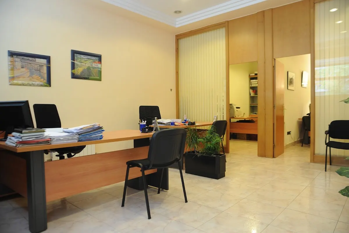 Zona de atención al público de Inmobiliaria del Duranguesado