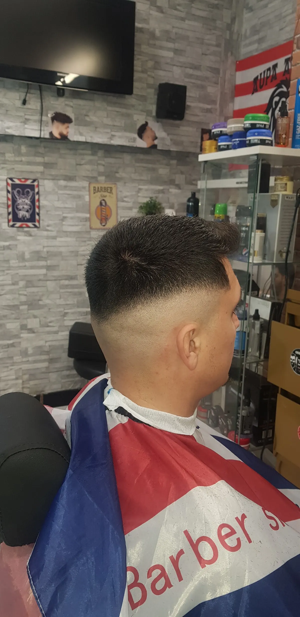 Corte degradado realizado en Peluquería Abdul