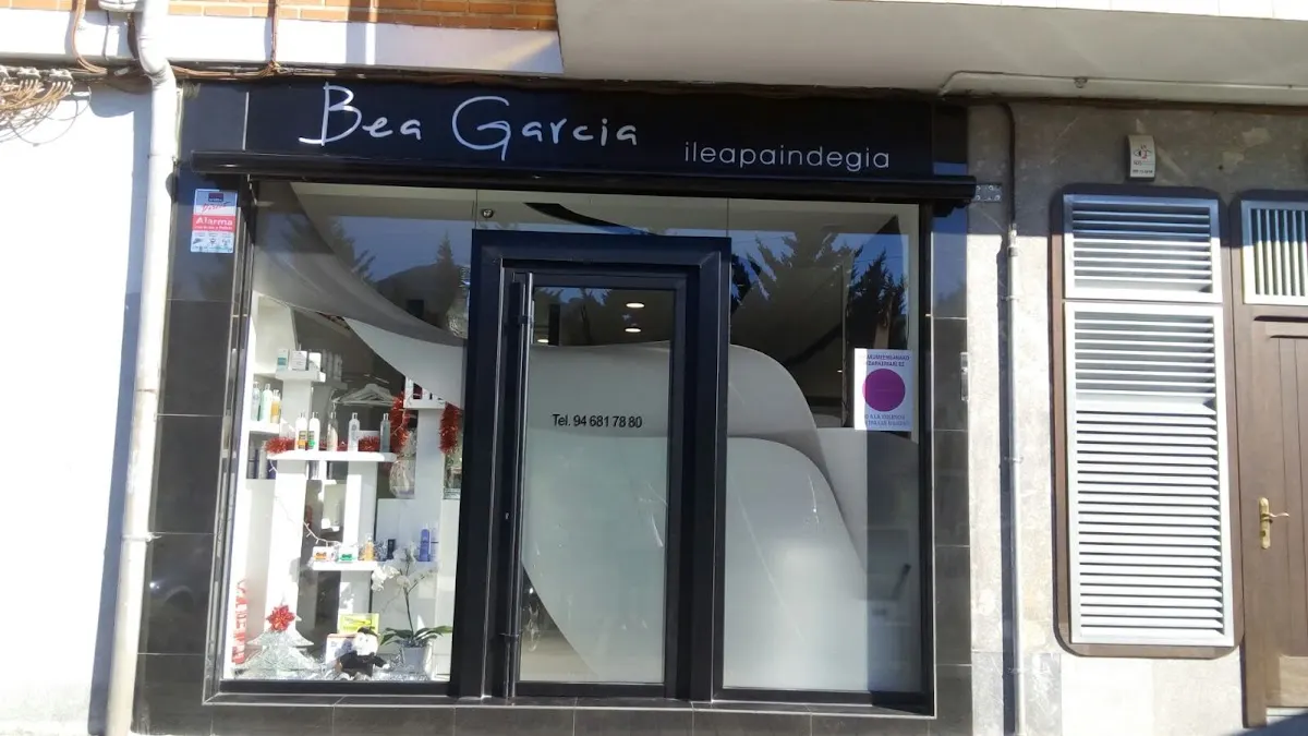 Fachada de Peluquería Bea Garcia Ileapaindegia en Abadiño.