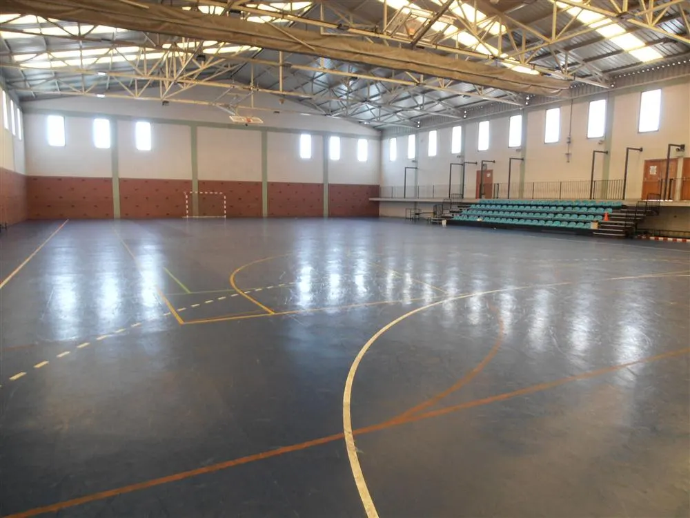 Pista cubierta del Polideportivo Municipal de Elorrio