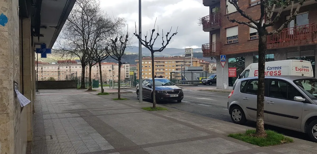 Vista de la calle junto a la consulta de Sonia Gordo Ochoa de Aspuru en Durango